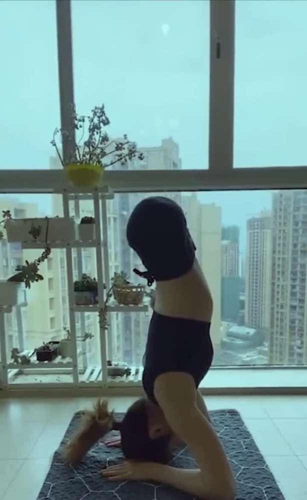 国产高颜值拖鞋美女视频,国产短视频展现时尚魅力