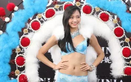 国产模特内衣秀视频下载,时尚与性感并存